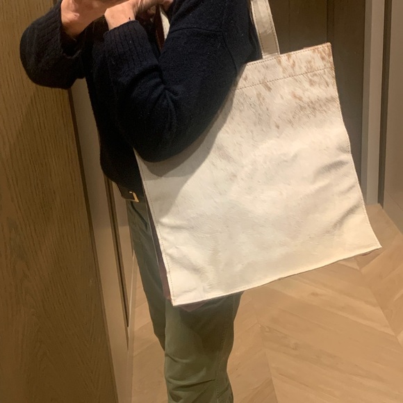 Cowhide bag - Picture 10 of 10